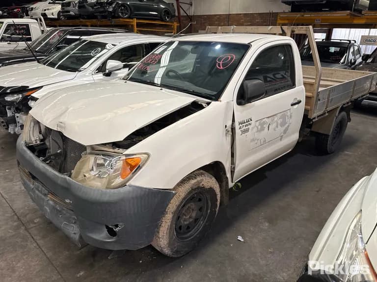 2007 Toyota Hilux Used VIN MR0CX12G900029104 – photo 20 2007 Toyota Hilux Used VIN MR0CX12G900029104 – photo 20