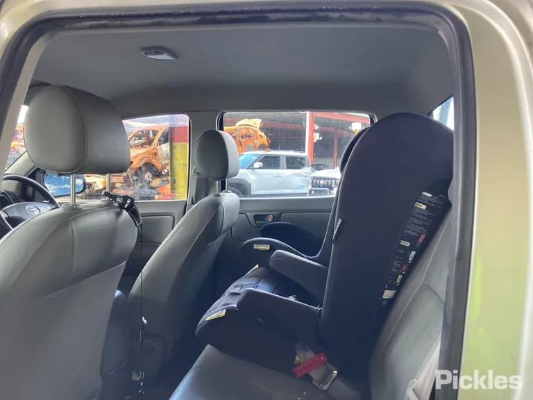 2008 Toyota Hilux Used VIN MR0EX12G302018144 – photo 14 2008 Toyota Hilux Used VIN MR0EX12G302018144 – photo 14