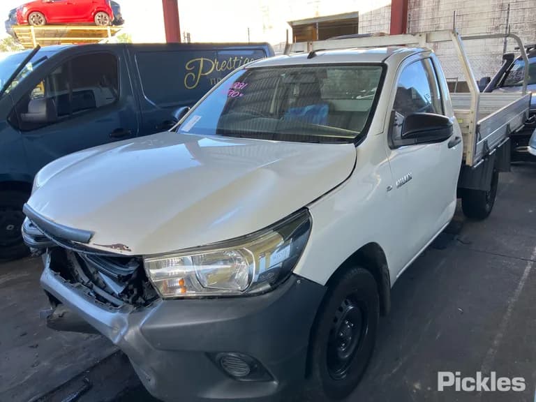 2016 Toyota Hilux Used VIN MR0EX3CB801107499 – photo 20 2016 Toyota Hilux Used VIN MR0EX3CB801107499 – photo 20