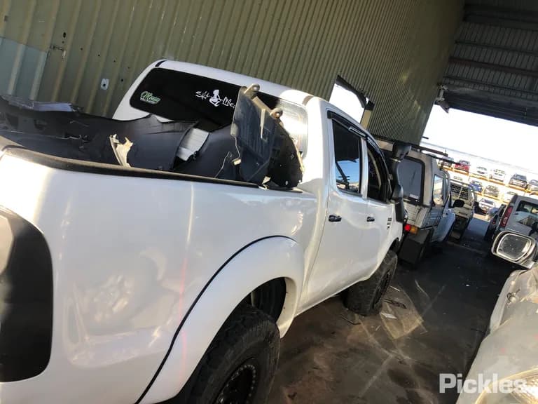 2007 Toyota Hilux Used VIN MR0FZ22G801016142 – photo 18 2007 Toyota Hilux Used VIN MR0FZ22G801016142 – photo 18