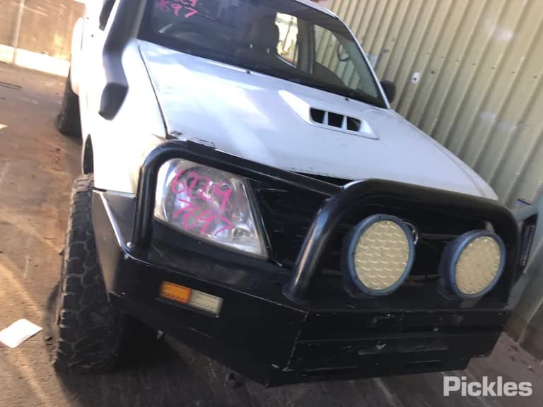 2007 Toyota Hilux Used VIN MR0FZ22G801016142 – photo 24 2007 Toyota Hilux Used VIN MR0FZ22G801016142 – photo 24