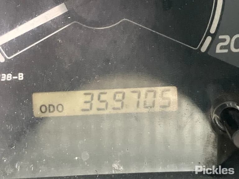 2007 Toyota Hilux Used VIN MR0FZ22GX01157343 – rear exterior 2007 Toyota Hilux Used VIN MR0FZ22GX01157343 – rear exterior