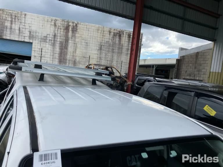 2007 Toyota Hilux Used VIN MR0FZ22GX01157343 – undercarriage 2007 Toyota Hilux Used VIN MR0FZ22GX01157343 – undercarriage