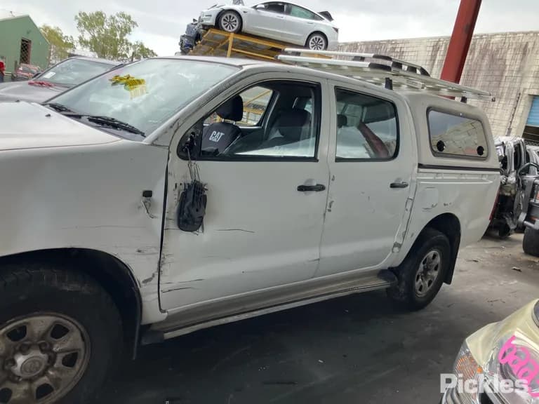 2007 Toyota Hilux Used VIN MR0FZ22GX01157343 – photo 16 2007 Toyota Hilux Used VIN MR0FZ22GX01157343 – photo 16