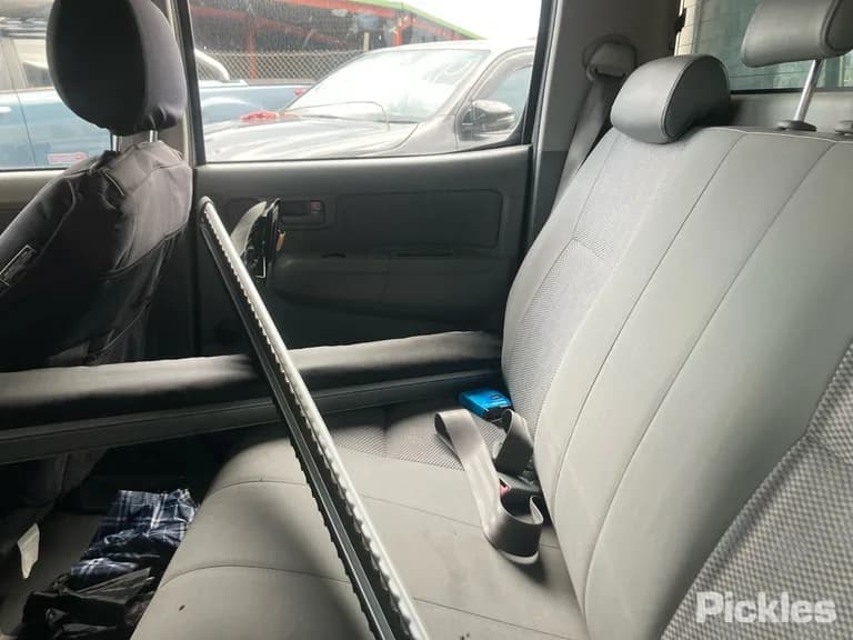 2007 Toyota Hilux Used VIN MR0FZ22GX01157343 – photo 18 2007 Toyota Hilux Used VIN MR0FZ22GX01157343 – photo 18