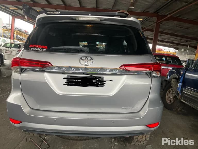 2019 Toyota Fortuner Used VIN MR0HA3FS800066212 – dashboard 2019 Toyota Fortuner Used VIN MR0HA3FS800066212 – dashboard