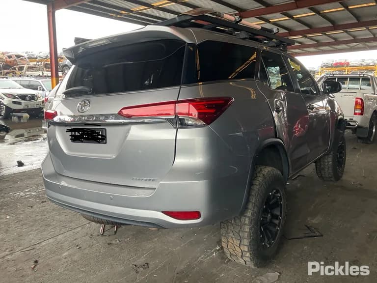 2019 Toyota Fortuner Used VIN MR0HA3FS800066212 – odometer reading 2019 Toyota Fortuner Used VIN MR0HA3FS800066212 – odometer reading
