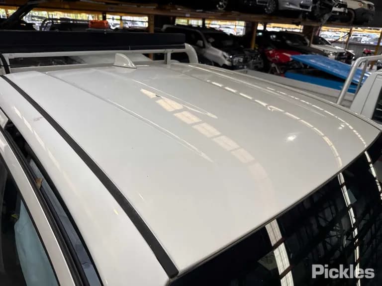 2022 Toyota Hilux Used VIN MR0KA3CC701176827 – interior seats 2022 Toyota Hilux Used VIN MR0KA3CC701176827 – interior seats