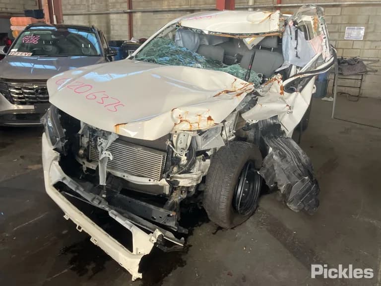 2025 Toyota Hilux Used VIN MR0KA3CD306821730 – undercarriage 2025 Toyota Hilux Used VIN MR0KA3CD306821730 – undercarriage