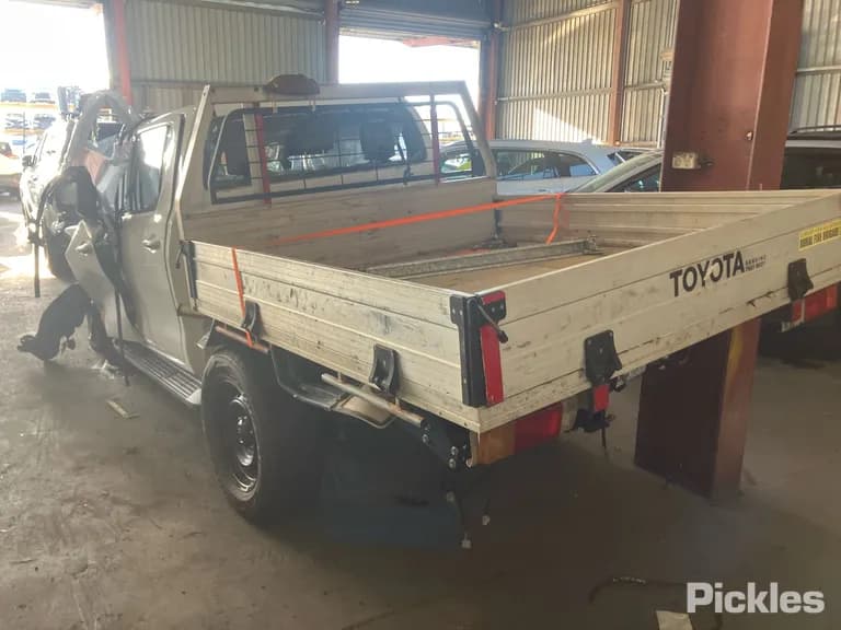 2025 Toyota Hilux Used VIN MR0KA3CD306821730 – odometer reading 2025 Toyota Hilux Used VIN MR0KA3CD306821730 – odometer reading