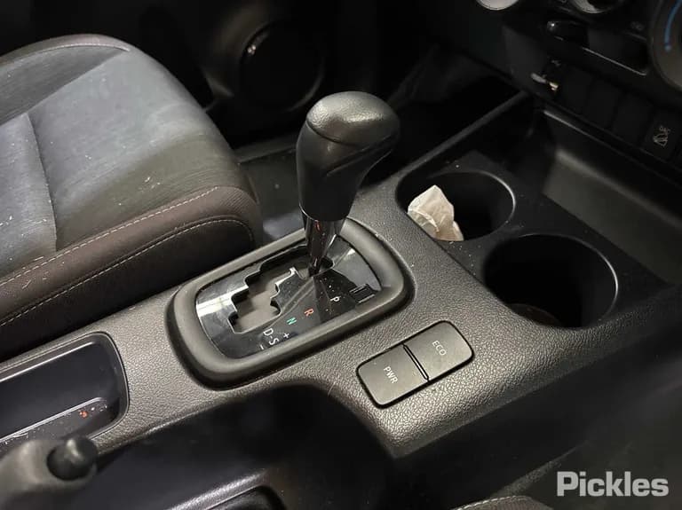 2022 Toyota Hilux Used VIN MR0KA3CD801280008 – rear exterior 2022 Toyota Hilux Used VIN MR0KA3CD801280008 – rear exterior