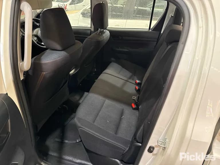 2022 Toyota Hilux Used VIN MR0KA3CD801280008 – photo 25 2022 Toyota Hilux Used VIN MR0KA3CD801280008 – photo 25
