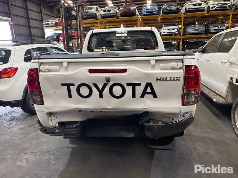 2022 Toyota Hilux Used VIN MR0KA3CD801280008 – photo 26 2022 Toyota Hilux Used VIN MR0KA3CD801280008 – photo 26