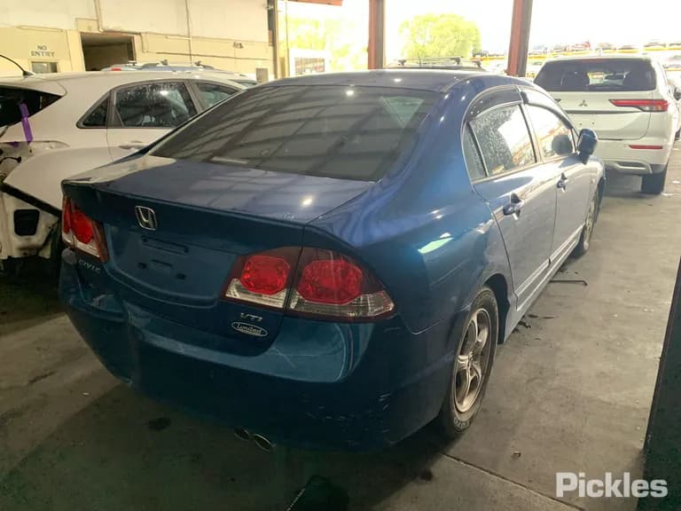 2010 Honda Civic Used VIN MRHFD1650AP021735 – dashboard 2010 Honda Civic Used VIN MRHFD1650AP021735 – dashboard