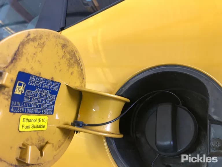 2006 Honda Jazz Used VIN MRHGD17506P040385 – exterior detail 2006 Honda Jazz Used VIN MRHGD17506P040385 – exterior detail