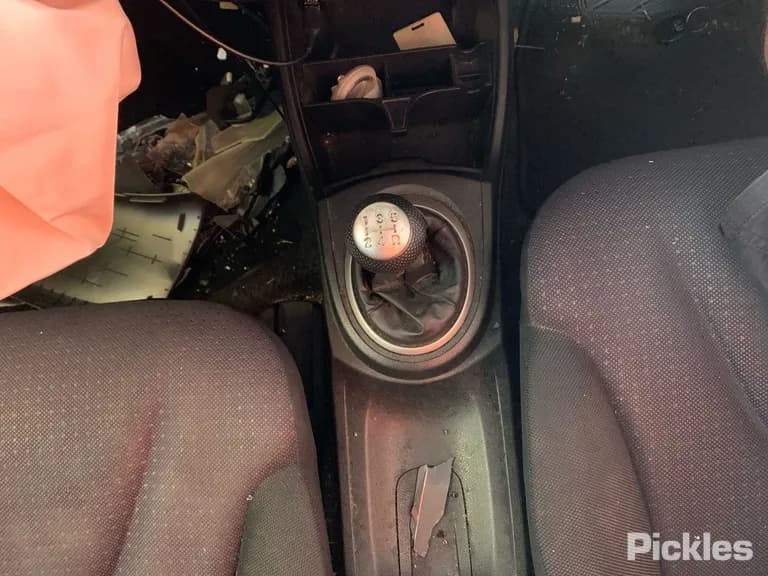2010 Honda Jazz Used VIN MRHGE8750AP040314 – photo 21 2010 Honda Jazz Used VIN MRHGE8750AP040314 – photo 21