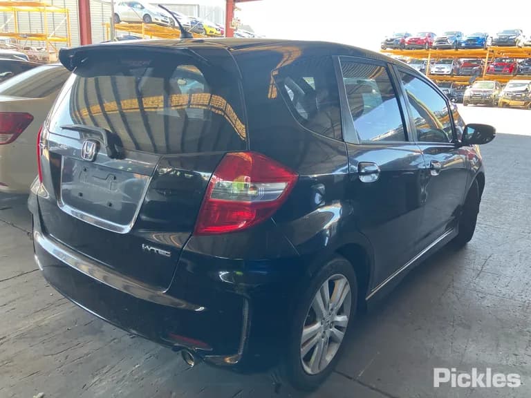 2012 Honda Jazz Used VIN MRHGE8860CP040760 – front exterior 2012 Honda Jazz Used VIN MRHGE8860CP040760 – front exterior