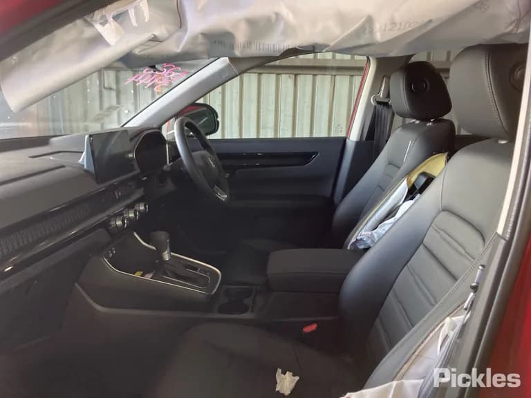 2025 Honda CR-V Used VIN MRHRS4858SP010213 – rear exterior 2025 Honda CR-V Used VIN MRHRS4858SP010213 – rear exterior