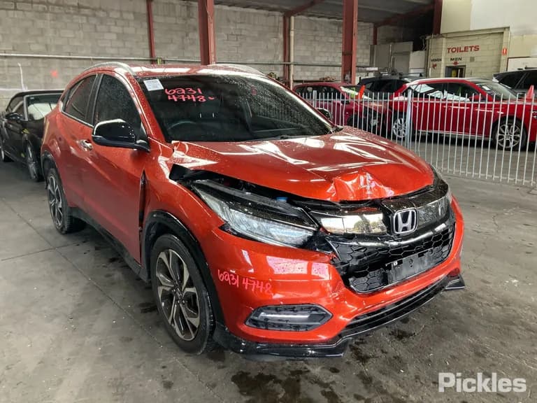 2019 Honda HR-V Used VIN MRHRU5890JP061868 – photo 11 2019 Honda HR-V Used VIN MRHRU5890JP061868 – photo 11