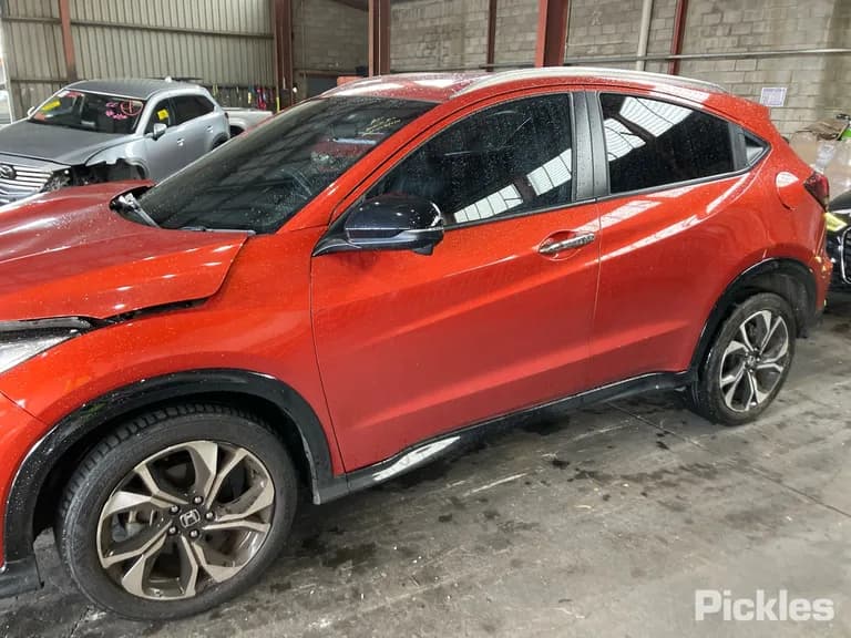 2019 Honda HR-V Used VIN MRHRU5890JP061868 – photo 12 2019 Honda HR-V Used VIN MRHRU5890JP061868 – photo 12