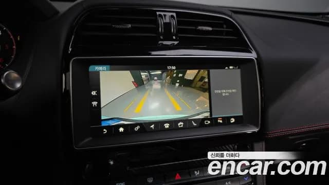 2019 Jaguar F-PACE 20d R-Sport Sold VIN SADCA2BN2KA360922 – interior seats 2019 Jaguar F-PACE 20d R-Sport Sold VIN SADCA2BN2KA360922 – interior seats