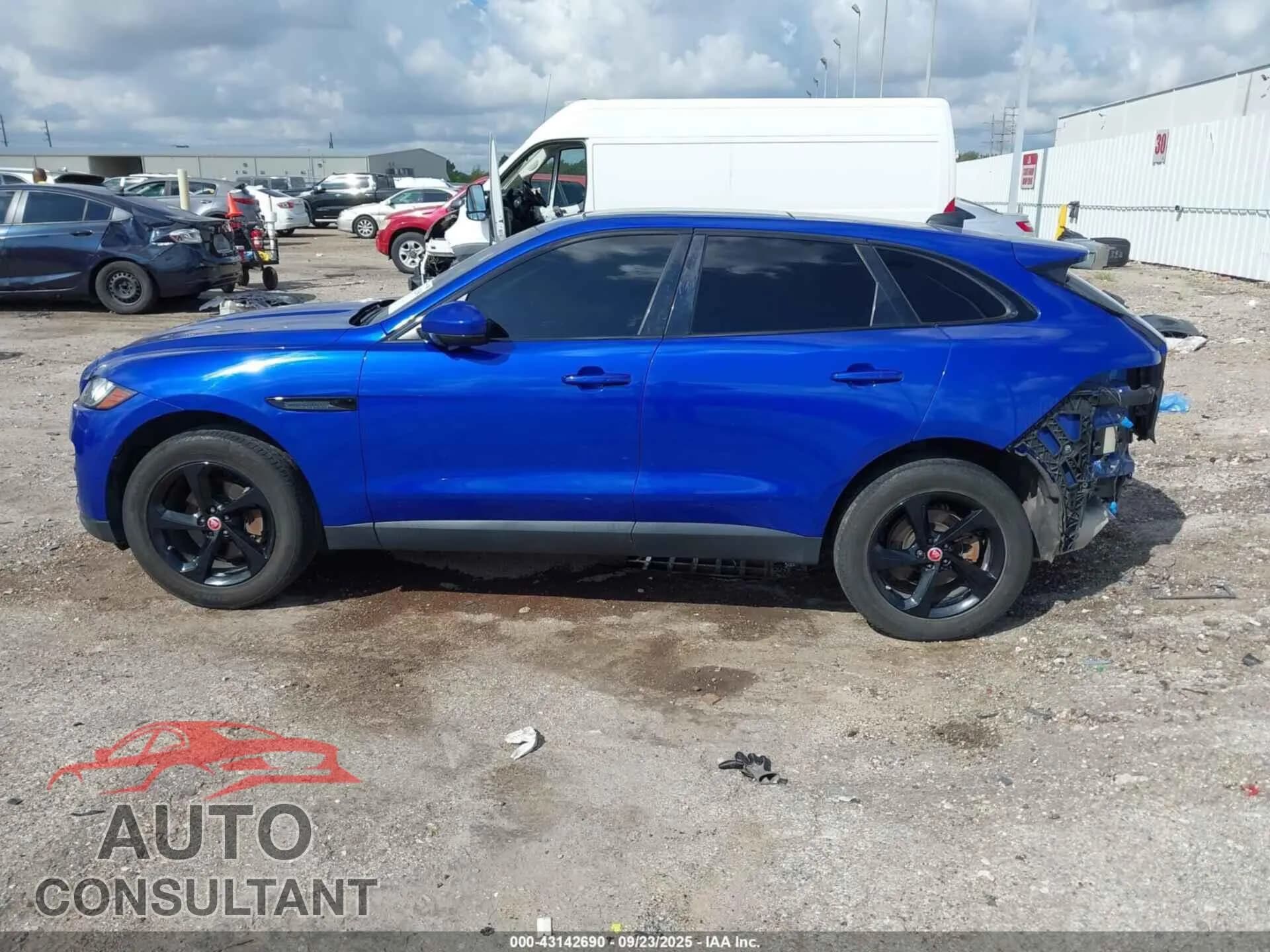 2020 JAGUAR F-PACE Damaged VIN SADCJ2FX0LA623504 – photo 15 2020 JAGUAR F-PACE Damaged VIN SADCJ2FX0LA623504 – photo 15