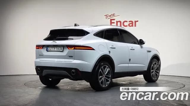 2020 Jaguar E-PACE P250 SE Sold VIN SADFA2BX6L1000150 – engine bay 2020 Jaguar E-PACE P250 SE Sold VIN SADFA2BX6L1000150 – engine bay