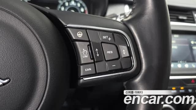 2020 Jaguar E-PACE P250 SE Sold VIN SADFA2BX6L1000150 – photo 16 2020 Jaguar E-PACE P250 SE Sold VIN SADFA2BX6L1000150 – photo 16