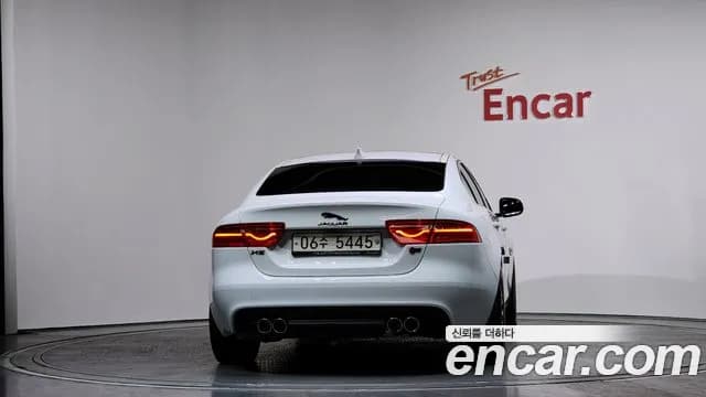 2017 Jaguar XE 20d Perstige AWD Sold VIN SAJAA4BN2HCP13186 – odometer reading 2017 Jaguar XE 20d Perstige AWD Sold VIN SAJAA4BN2HCP13186 – odometer reading