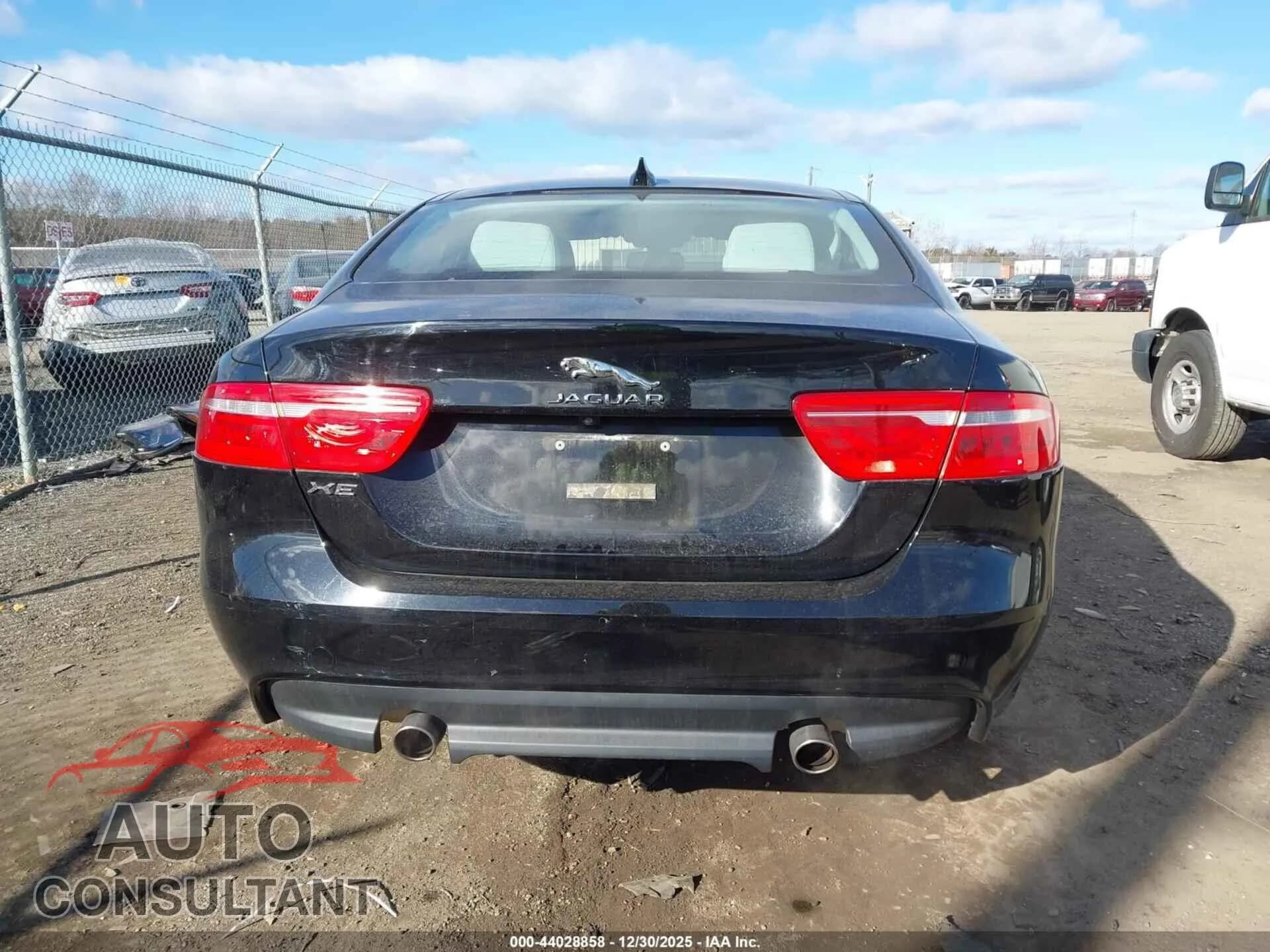 2017 JAGUAR XE Damaged VIN SAJAD4BV6HA976459 – photo 16 2017 JAGUAR XE Damaged VIN SAJAD4BV6HA976459 – photo 16