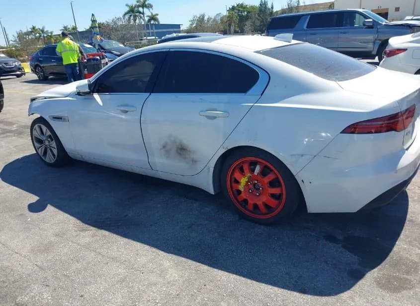 2020 JAGUAR XE Used VIN SAJAE4FX2LCP64499 – photo 13 2020 JAGUAR XE Used VIN SAJAE4FX2LCP64499 – photo 13