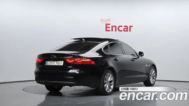 2019 Jaguar XF (X260) 20d Portfolio AWD Sold VIN SAJBA4BN5KCY77785 – dashboard 2019 Jaguar XF (X260) 20d Portfolio AWD Sold VIN SAJBA4BN5KCY77785 – dashboard