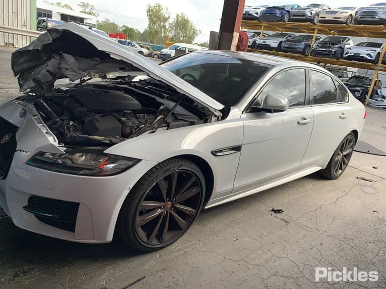 2015 Jaguar XF - VIN SAJBB4AG3GCY09945 2015 Jaguar XF VIN SAJBB4AG3GCY09945