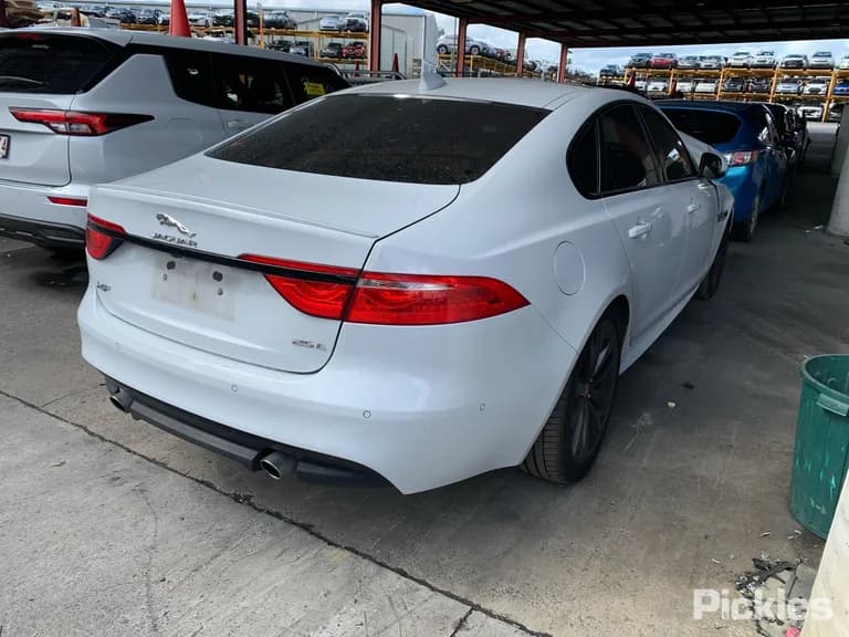 2015 Jaguar XF Used VIN SAJBB4AG3GCY09945 – photo 14 2015 Jaguar XF Used VIN SAJBB4AG3GCY09945 – photo 14