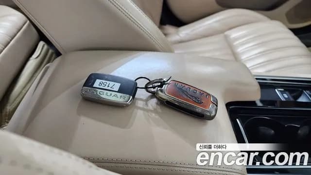 2018 Jaguar XF (X260) 20d Portfolio Sold VIN SAJBB4BN2JCY67727 – photo 38 2018 Jaguar XF (X260) 20d Portfolio Sold VIN SAJBB4BN2JCY67727 – photo 38