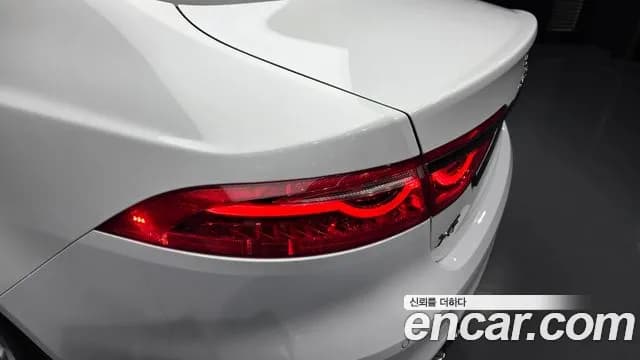 2018 Jaguar XF (X260) 20d Portfolio Sold VIN SAJBB4BN9JCY66395 – undercarriage 2018 Jaguar XF (X260) 20d Portfolio Sold VIN SAJBB4BN9JCY66395 – undercarriage