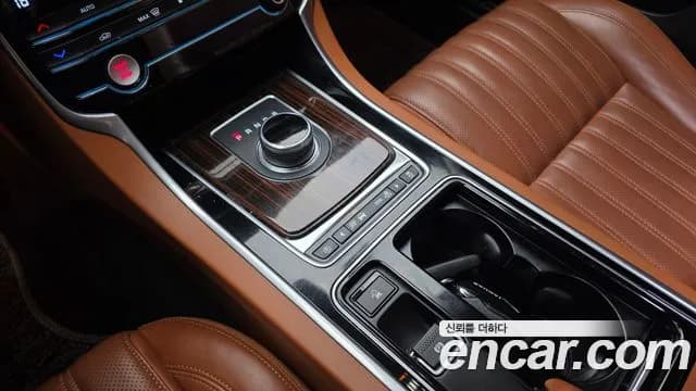 2018 Jaguar XF (X260) 20d Portfolio Sold VIN SAJBB4BN9JCY66395 – photo 30 2018 Jaguar XF (X260) 20d Portfolio Sold VIN SAJBB4BN9JCY66395 – photo 30