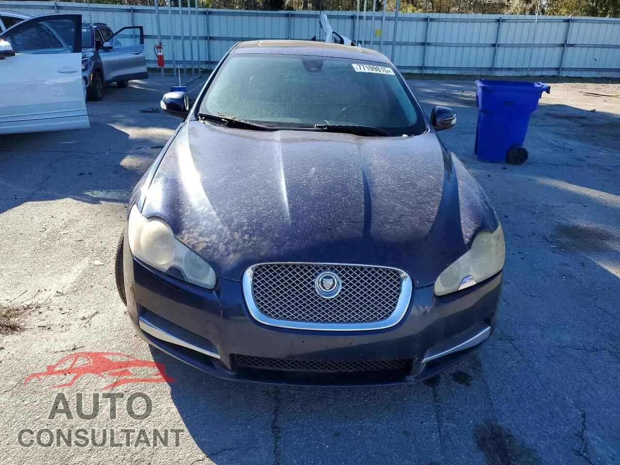 2009 JAGUAR XF Damaged VIN SAJWA05B09HR31213 – interior seats 2009 JAGUAR XF Damaged VIN SAJWA05B09HR31213 – interior seats