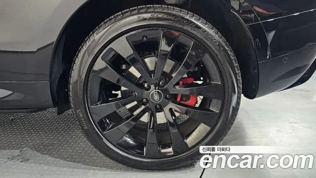 2024 Land Rover Range Rover Sport 3rd Gen P360 Autobiography Sold VIN SAL1A2BU1RA198987 – exterior detail 2024 Land Rover Range Rover Sport 3rd Gen P360 Autobiography Sold VIN SAL1A2BU1RA198987 – exterior detail