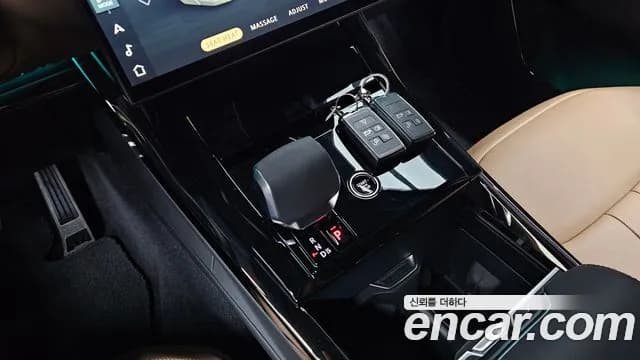 2024 Land Rover Range Rover Sport 3rd Gen P360 Autobiography Sold VIN SAL1A2BUXRA418000 – interior seats 2024 Land Rover Range Rover Sport 3rd Gen P360 Autobiography Sold VIN SAL1A2BUXRA418000 – interior seats