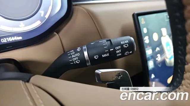 2024 Land Rover Range Rover Sport 3rd Gen P360 Autobiography Sold VIN SAL1A2BUXRA418000 – exterior detail 2024 Land Rover Range Rover Sport 3rd Gen P360 Autobiography Sold VIN SAL1A2BUXRA418000 – exterior detail