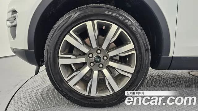 2018 Land Rover Discovery Sport 2.0 TD4 HSE Luxury Sold VIN SALCA2BN8JH762275 – undercarriage 2018 Land Rover Discovery Sport 2.0 TD4 HSE Luxury Sold VIN SALCA2BN8JH762275 – undercarriage
