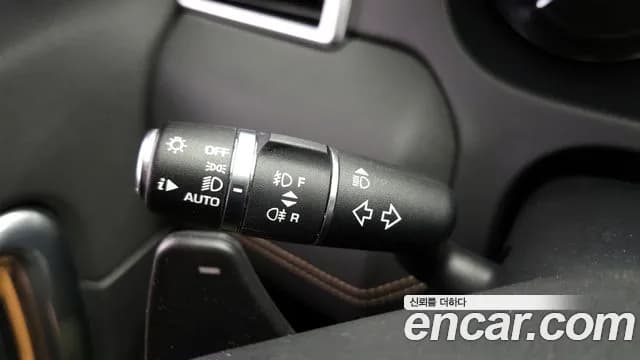 2018 Land Rover Discovery Sport 2.0 TD4 HSE Luxury Sold VIN SALCA2BN9JH757537 – trunk area 2018 Land Rover Discovery Sport 2.0 TD4 HSE Luxury Sold VIN SALCA2BN9JH757537 – trunk area