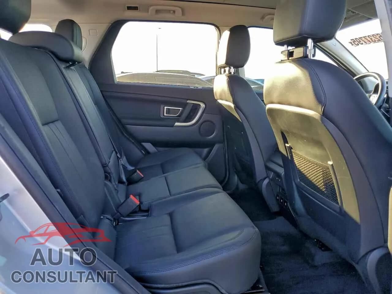 2019 LAND ROVER DISCOVERY Damaged VIN SALCR2FX4KH795442 – photo 11 2019 LAND ROVER DISCOVERY Damaged VIN SALCR2FX4KH795442 – photo 11