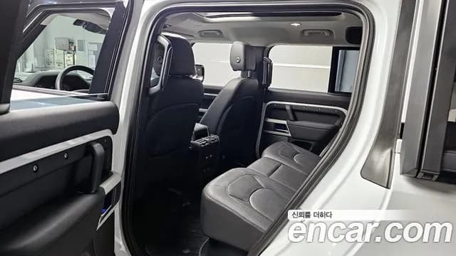 2023 Land Rover Defender (L663) 110 D250 SE Sold VIN SALEA7BW1P2194901 – odometer reading 2023 Land Rover Defender (L663) 110 D250 SE Sold VIN SALEA7BW1P2194901 – odometer reading