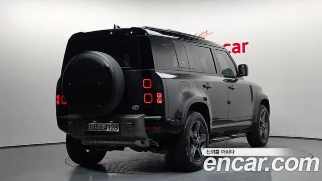 2023 Land Rover Defender (L663) 110 P300 X-Dynamic SE Sold VIN SALEA7BX8P2235033 – photo 25 2023 Land Rover Defender (L663) 110 P300 X-Dynamic SE Sold VIN SALEA7BX8P2235033 – photo 25
