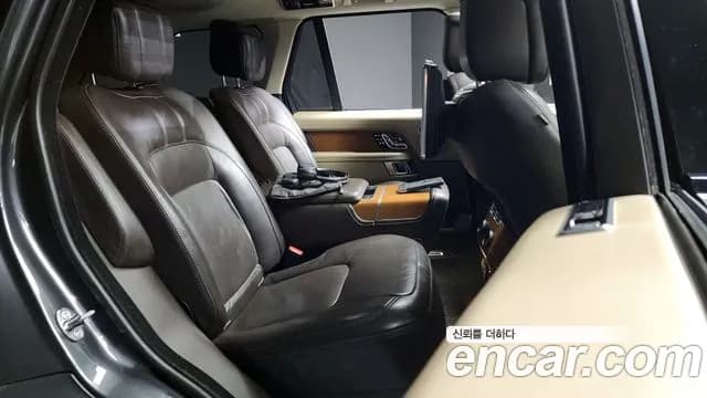 2019 Land Rover Range Rover 4th Gen 5.0 SC AB Sold VIN SALGA2BE2KA547101 – photo 19 2019 Land Rover Range Rover 4th Gen 5.0 SC AB Sold VIN SALGA2BE2KA547101 – photo 19
