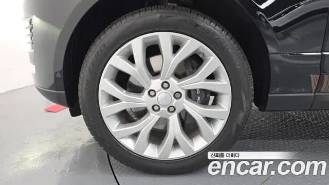 2019 Land Rover Range Rover 4th Gen 4.4 SDV8 Vogue SE DIESEL Sold VIN SALGA2BJ3KA528523 – photo 29 2019 Land Rover Range Rover 4th Gen 4.4 SDV8 Vogue SE DIESEL Sold VIN SALGA2BJ3KA528523 – photo 29