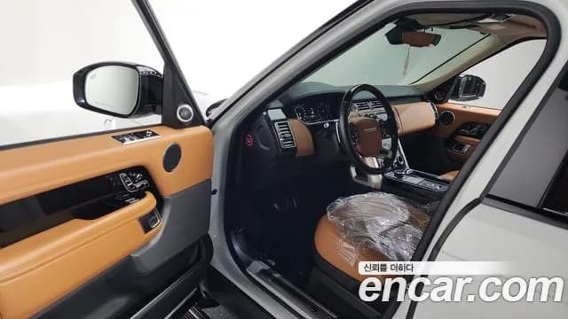 2018 Land Rover Range Rover 4th Gen 4.4 SDV8 AB DIESEL Sold VIN SALGA2BJ6JA506076 – photo 14 2018 Land Rover Range Rover 4th Gen 4.4 SDV8 AB DIESEL Sold VIN SALGA2BJ6JA506076 – photo 14