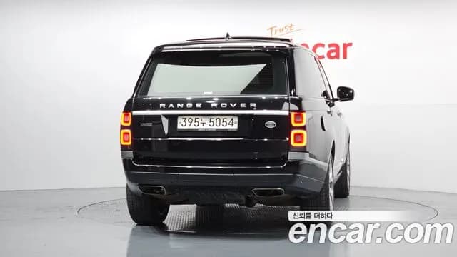 2019 Land Rover Range Rover 4th Gen 4.4 SDV8 AB DIESEL Sold VIN SALGA2BJXKA540099 – interior seats 2019 Land Rover Range Rover 4th Gen 4.4 SDV8 AB DIESEL Sold VIN SALGA2BJXKA540099 – interior seats